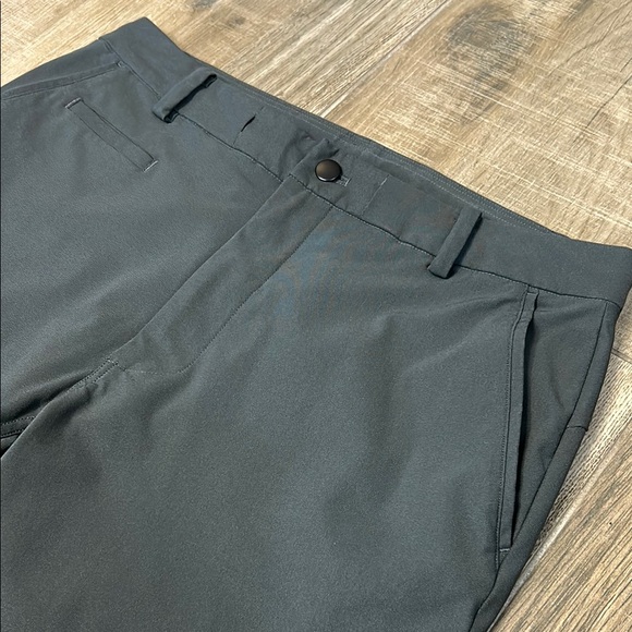 Lululemon ABC Jogger Men's Dark Charcoal Grey‎ (34"x30 1/2") - Picture 5 of 15